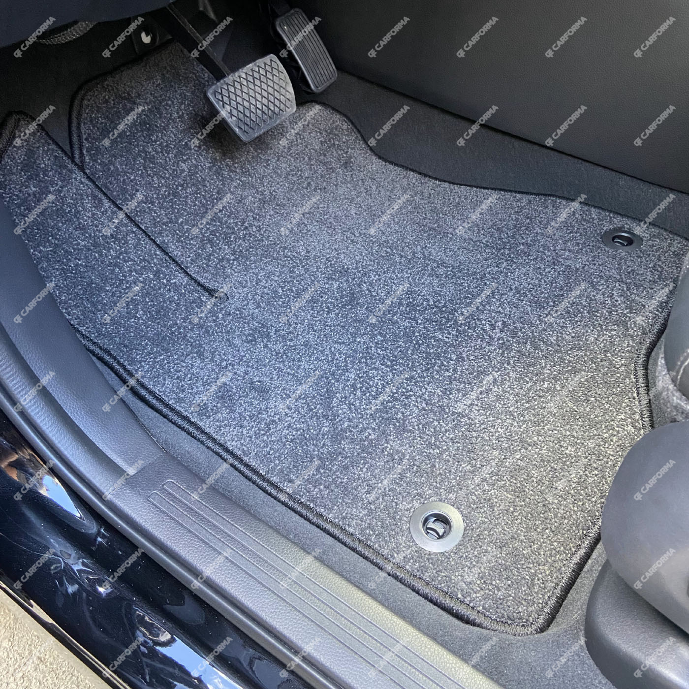 Коврики на Honda CR-V VI 2022&nbsp;-&nbsp;2025 в Волжском