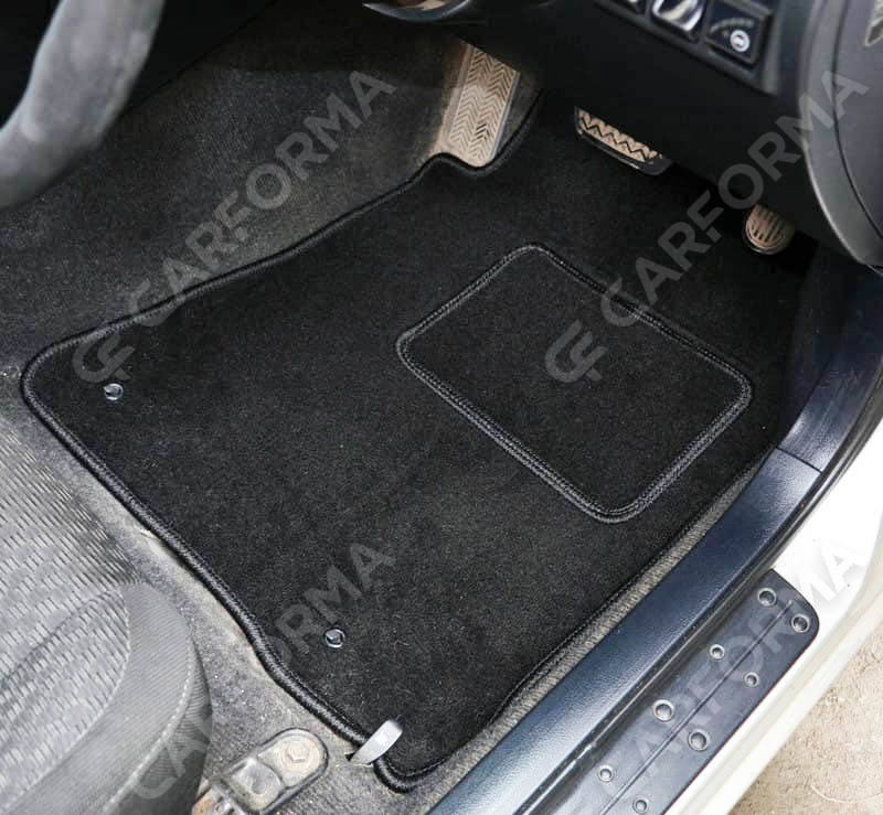 Коврики на Toyota Altezza 1998&nbsp;-&nbsp;2005 в Волжском