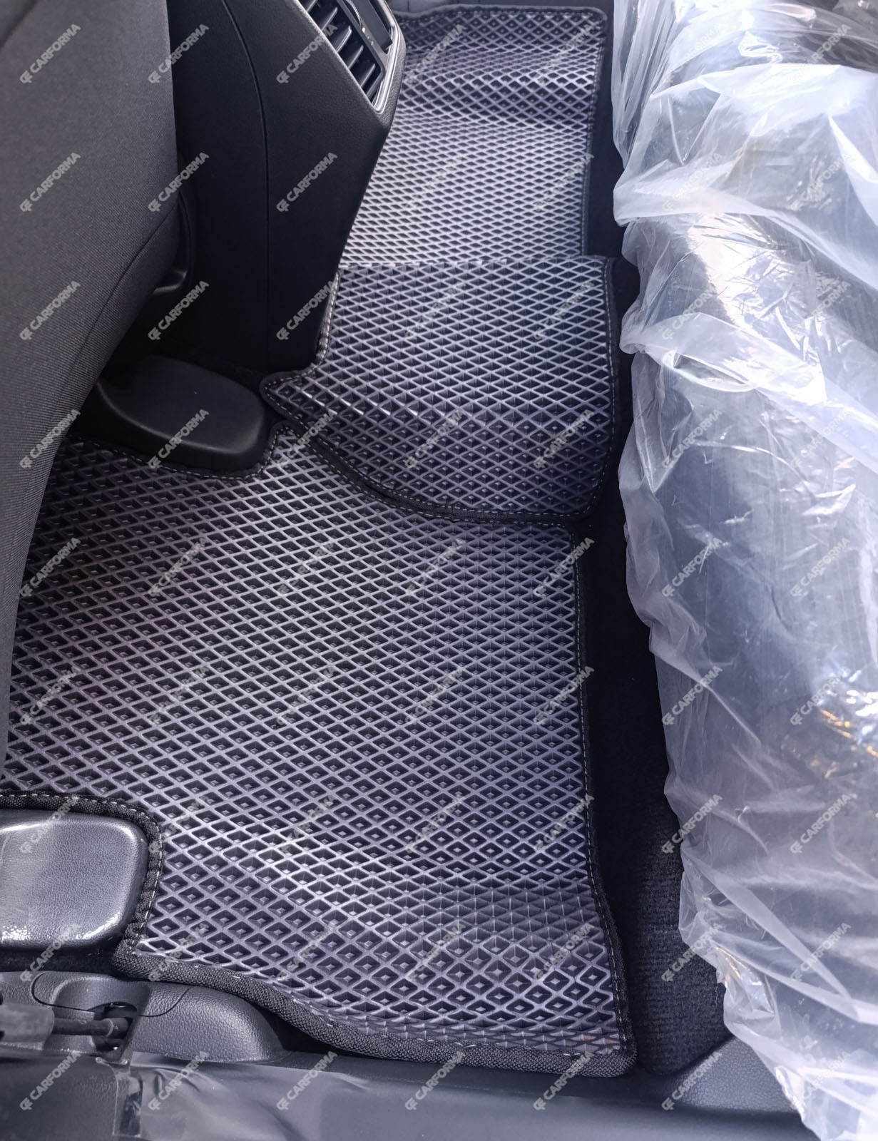 Коврики на Honda WR-V III 2023&nbsp;-&nbsp;2025 в Волжском