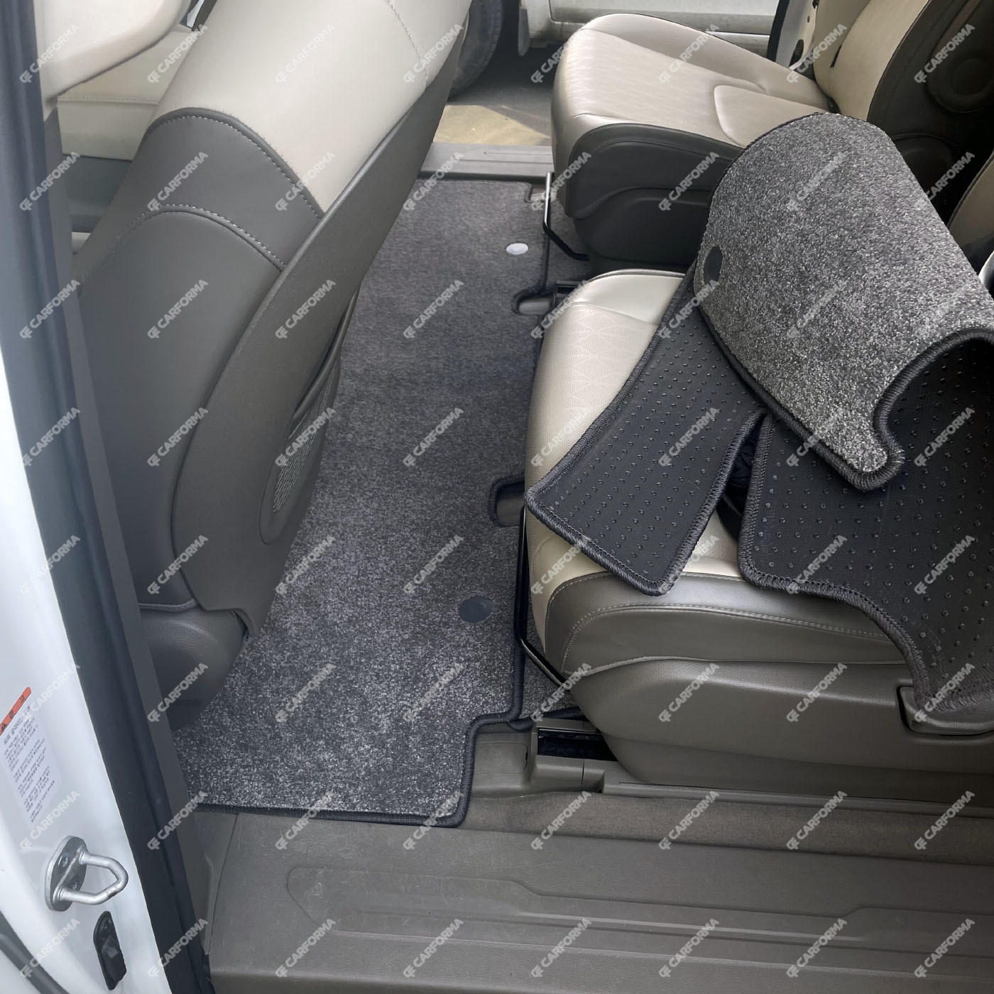 Коврики на KIA Carnival IV 11 мест 2020&nbsp;-&nbsp;2025 в Волжском