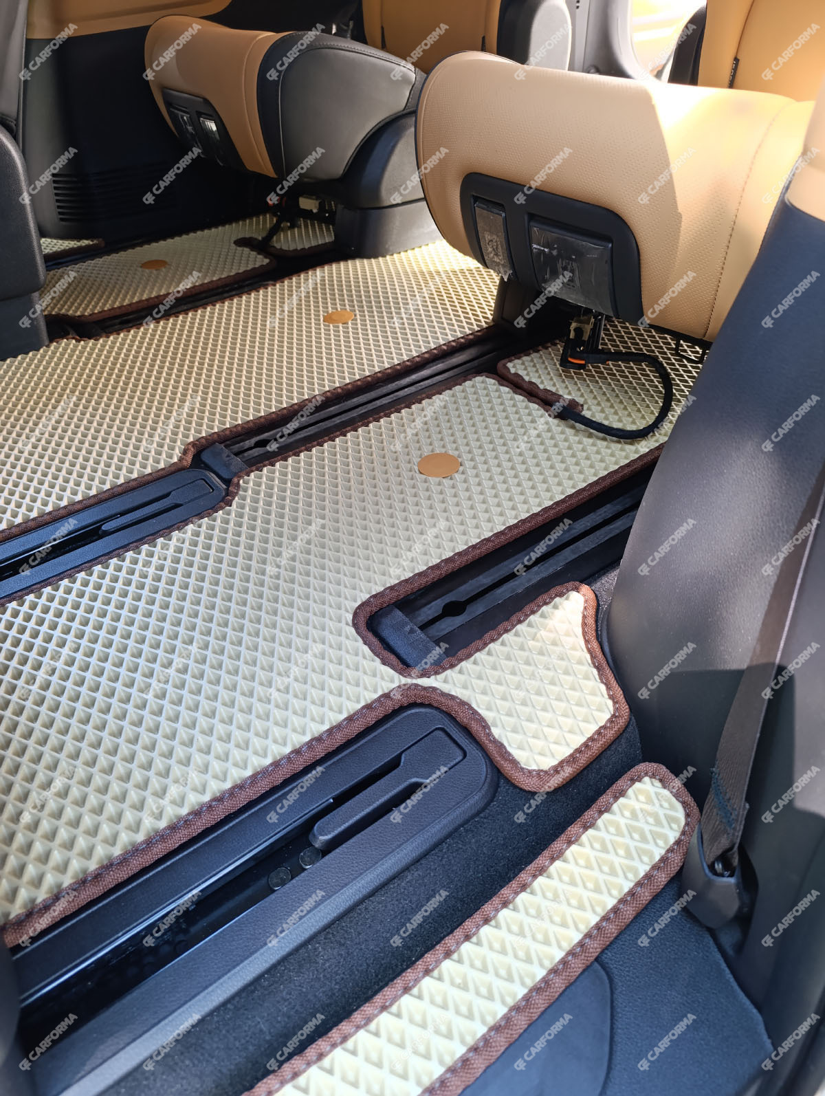 Коврики на KIA Carnival IV 11 мест 2020&nbsp;-&nbsp;2025 в Волжском