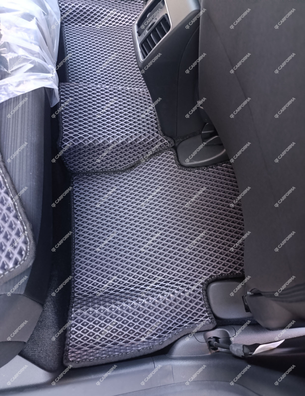 Коврики на Honda WR-V III 2023&nbsp;-&nbsp;2025 в Волжском