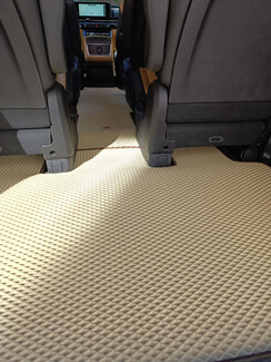 Коврики на KIA Carnival IV 11 мест 2020 - 2025 в Волжском Коврики на KIA Carnival IV 11 мест 2020 - 2025 в Волжском