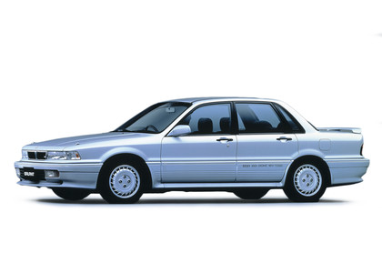 Ворсовые коврики на Mitsubishi Galant VI 1987 - 1993 в Волжском