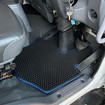 Ворсовые коврики на Isuzu Forward V узкая кабина 2007 - 2025 в Волжском