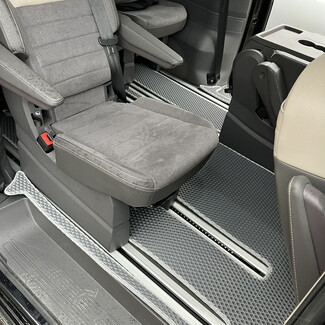 Коврики на Volkswagen Multivan (T7) 2021&nbsp;-&nbsp;2026 в Волжском