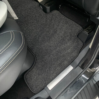 Коврики на Land Rover Range Rover Sport I 2005 - 2013 в Волжском Коврики на Land Rover Range Rover Sport I 2005 - 2013 в Волжском