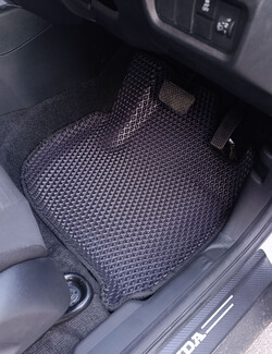 Коврики на Honda WR-V III 2023&nbsp;-&nbsp;2025 в Волжском