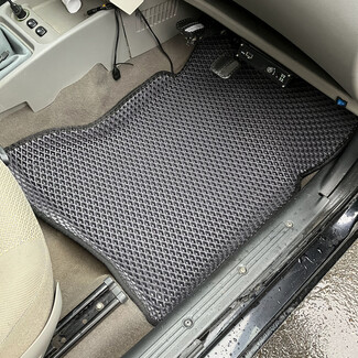 Коврики на Lada (ВАЗ) Kalina 2004&nbsp;-&nbsp;2018 в Волжском