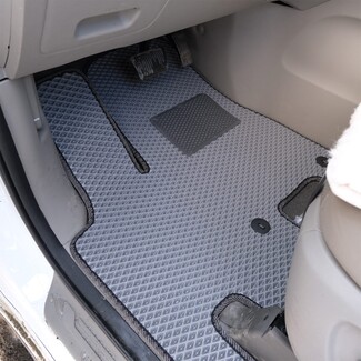 Ворсовые коврики на KIA Carnival III 9 мест и 11 мест 2014 - 2021 в Волжском Ворсовые коврики на KIA Carnival III 9 мест и 11 мест 2014 - 2021 в Волжском